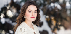 2020 Kaitlyn Dever