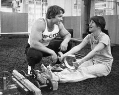 Arnold Schwarzenegger (Arnold Schwarzenegger and Sally Field)