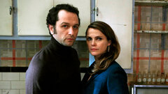 Matthew Rhys (Keri Russell)