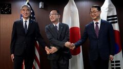 Japan, South Korea seek to improve military cooperation - World ...