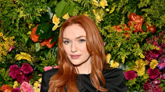 Eleanor Tomlinson looks effortlessly chic in sleek black number as ...