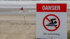 Kings Beach and Mudjimba Beach closed by Surf Life Saving ...