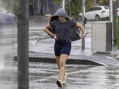 Melbourne weather: Severe thunderstorm risk for parts of Victoria ...