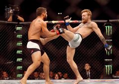 Conor McGregor (Chad Mendes)