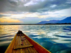 Kashmir Honeymoon Packages - Book Kashmir Packages With ...