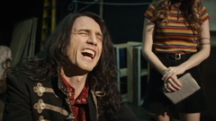 Tommy Wiseau (James Franco)