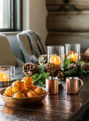 47 Beautiful Centerpiece Ideas for Your Thanksgiving Table