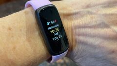 Fitbit Inspire 3 (Fitbit Charge)