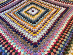 Free Crochet Pattern: Giant Granny Square Afghan! – crochetmelovely