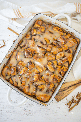 Breakfast Cinnamon Roll Casserole Recipe (canned rolls) • The ...