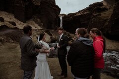 McWhirter elopements | Elopement photographer in Iceland