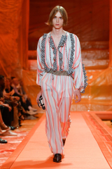 Louis Vuitton Spring 2024 Collection at Paris Fashion Week, Photos ...