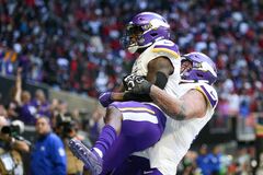 Dalton Risner Opens Up about Denver Return, Love for Josh Dobbs ...