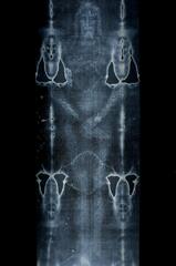 Jesus' face in the Turin Shroud may be REAL, experts claim as they ...