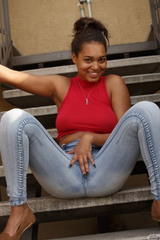 Noelle Cuty Ebony in Jeans