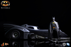 Hot Toys Batman Movie Masterpiece 1/6 Scale Collectible Vehicle Bat 1989 Ver. (Hot Toys Bat 1989 Sideshow)