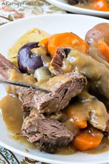 Pot roast (Slow cooker pot roast)