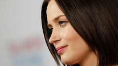 Emily Blunt Hair Pics