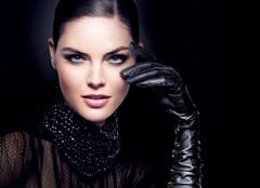 Hilary Rhoda BLACK DRESS IMAGES