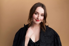 Kaitlyn Dever 2020