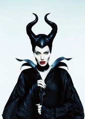 Angelina Jolie (Maleficent)