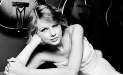 Taylor Swift black and white wallpaper